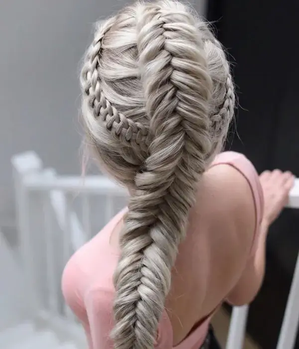 Chunky Fishtail Braid